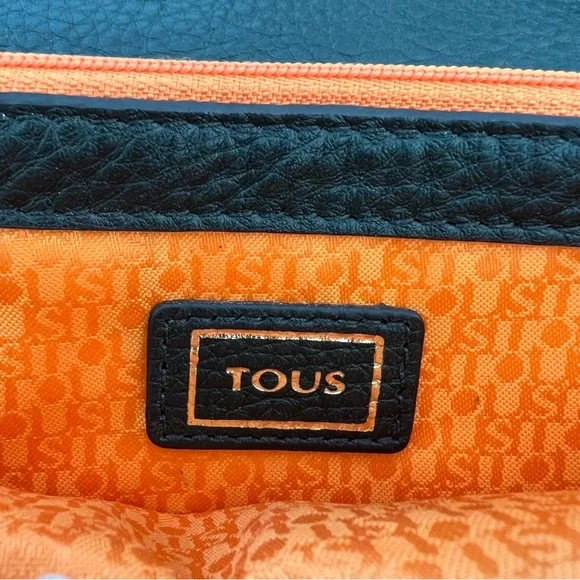 ♦️SOLD♦️TOUS Rose Collection Dark Green Pebbled Calfskin Leather Front Logo Flap - Picture 10 of 13